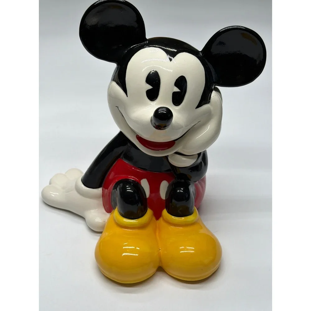 Vintage Disney Treasure Craft Mexico Ceramic Mickey Mouse Figurine Sitting Pose